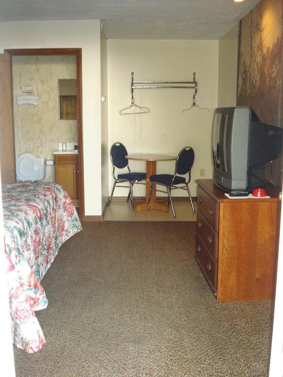 Cedar Grove Motel Altoona Dış mekan fotoğraf