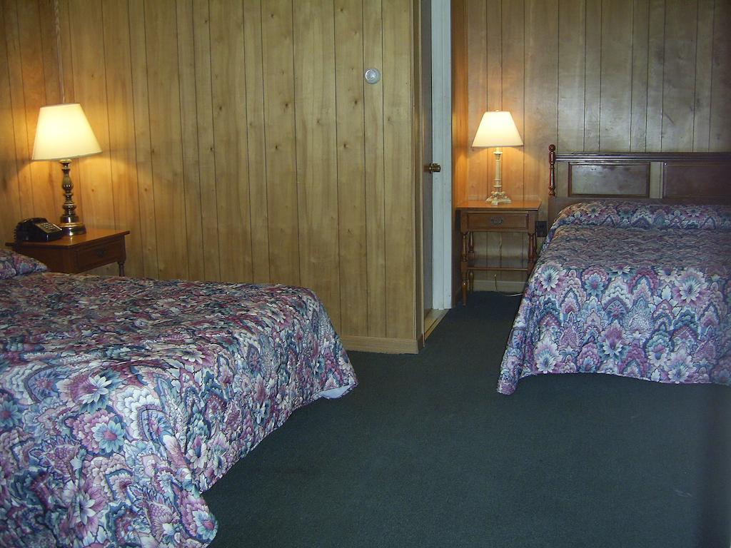 Cedar Grove Motel Altoona Dış mekan fotoğraf