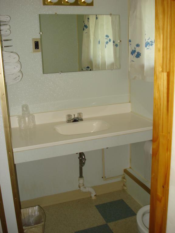 Cedar Grove Motel Altoona Oda fotoğraf