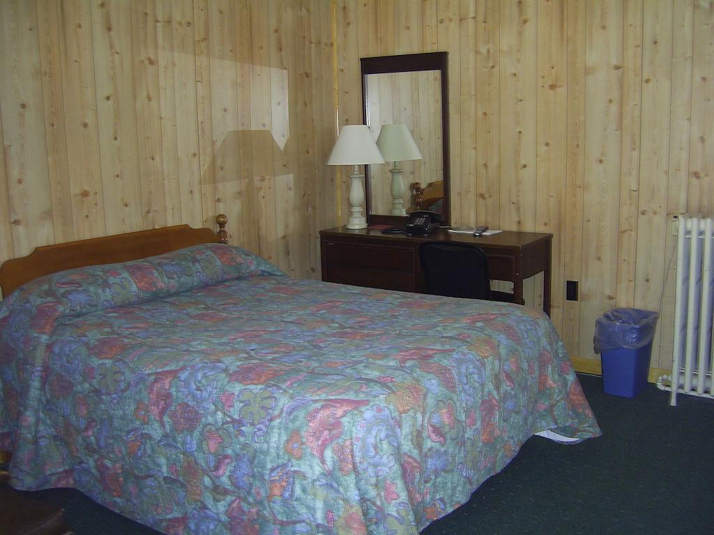 Cedar Grove Motel Altoona Oda fotoğraf